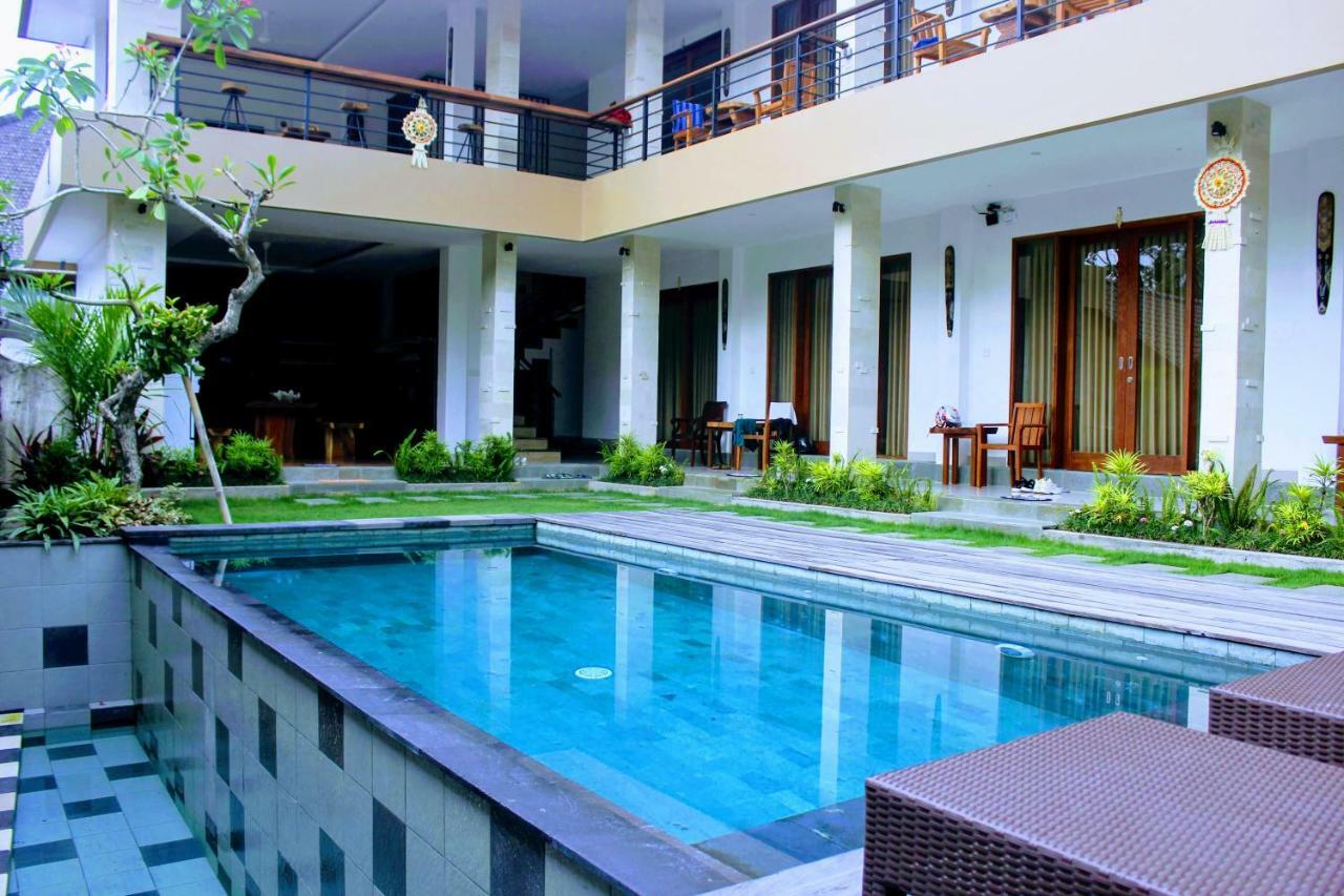 Indah Bali Guesthouse Canggu Dış mekan fotoğraf
