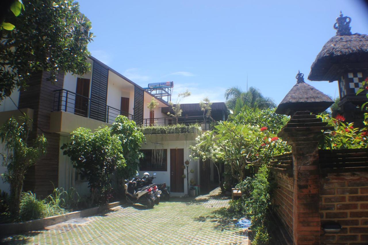 Indah Bali Guesthouse Canggu Dış mekan fotoğraf